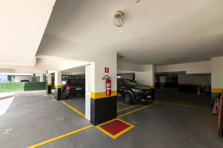 Garagem  de apartamento para alugar com 2 quartos, 100m² em Canto do Forte, Praia Grande