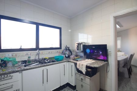 Cozinha de apartamento à venda com 3 quartos, 205m² em Vila Santo Estevão, São Paulo