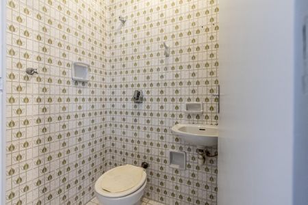 Apartamento para alugar com 90m², 2 quartos e sem vaga Apartamento para alugar com 90m², 2 quartos e sem vagaBanheiro de Serviço
