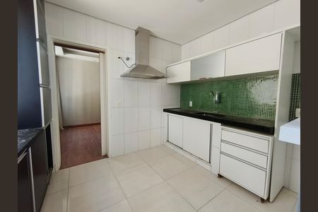 Apartamento à venda com 117m², 3 quartos e 1 vagaCozinha 
