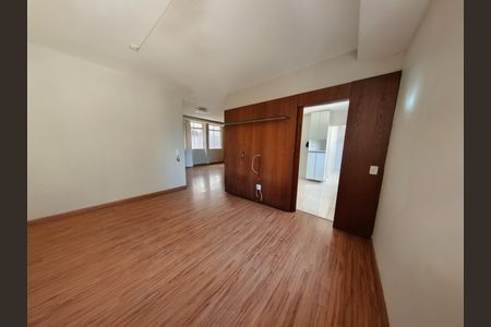 Apartamento à venda com 117m², 3 quartos e 1 vagaSala 