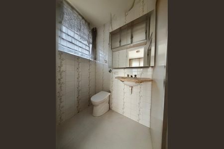 Apartamento à venda com 117m², 3 quartos e 1 vagaBanheiro da Suíte 