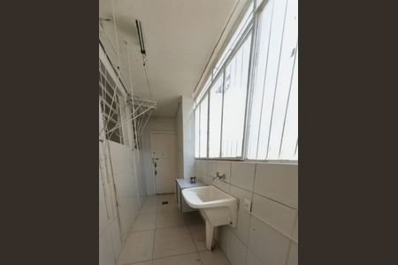 Apartamento à venda com 117m², 3 quartos e 1 vagaÁrea de Serviço 