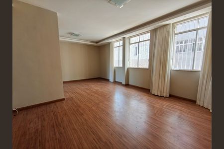 Apartamento à venda com 117m², 3 quartos e 1 vagaSala 