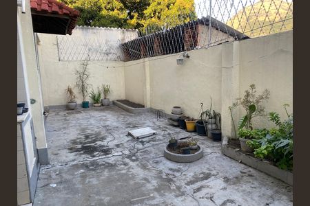 Apartamento para alugar com 85m², 1 quarto e 2 vagas