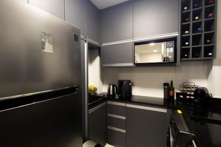 Apartamento para alugar com 42m², 2 quartos e 1 vaga Apartamento para alugar com 42m², 2 quartos e 1 vagaCozinha e Área de Serviço