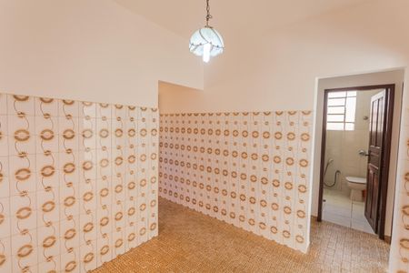 Casa para alugar com 200m², 2 quartos e 2 vagas Casa para alugar com 200m², 2 quartos e 2 vagasSala 2
