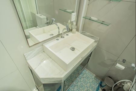 Apartamento para alugar com 70m², 2 quartos e 1 vaga Apartamento para alugar com 70m², 2 quartos e 1 vagaBanheiro