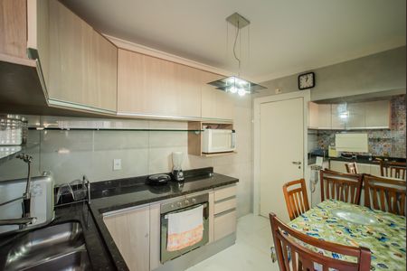 Apartamento para alugar com 70m², 2 quartos e 1 vaga Apartamento para alugar com 70m², 2 quartos e 1 vagaCozinha