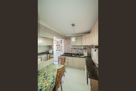 Apartamento para alugar com 70m², 2 quartos e 1 vaga Apartamento para alugar com 70m², 2 quartos e 1 vagaCozinha