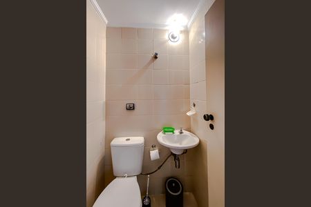 Apartamento à venda com 157m², 3 quartos e 1 vaga Apartamento à venda com 157m², 3 quartos e 1 vagaBanheiro de serviço