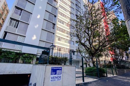 Apartamento à venda com 157m², 3 quartos e 1 vaga Apartamento à venda com 157m², 3 quartos e 1 vagaFachada - Plaquinha