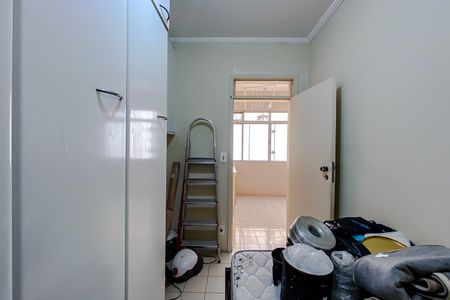Apartamento à venda com 157m², 3 quartos e 1 vaga Apartamento à venda com 157m², 3 quartos e 1 vagaQuarto de Serviço