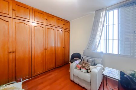 Apartamento à venda com 157m², 3 quartos e 1 vaga Apartamento à venda com 157m², 3 quartos e 1 vagaQuarto 2