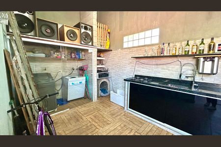 Casa para alugar com 170m², 2 quartos e 2 vagas