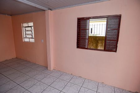 Casa para alugar com 40m², 2 quartos e 1 vaga Casa para alugar com 40m², 2 quartos e 1 vagaSala