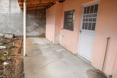 Casa para alugar com 40m², 2 quartos e 1 vaga Casa para alugar com 40m², 2 quartos e 1 vagaÁrea de Serviço