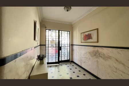 Apartamento à venda com 91m², 4 quartos e sem vaga Apartamento à venda com 91m², 4 quartos e sem vagaPortaria