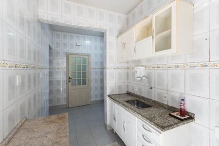 Apartamento à venda com 91m², 4 quartos e sem vagaCozinha
