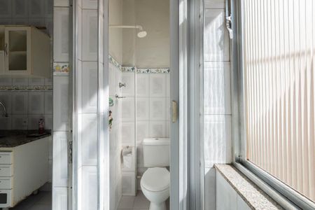 Apartamento à venda com 91m², 4 quartos e sem vagaBanheiro de serviço