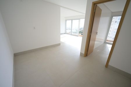 Apartamento à venda com 3 quartos, 130m² em Jardim América, Goiânia