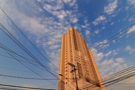 Fachada de apartamento para alugar com 2 quartos, 44m² em Vila Gustavo, São Paulo