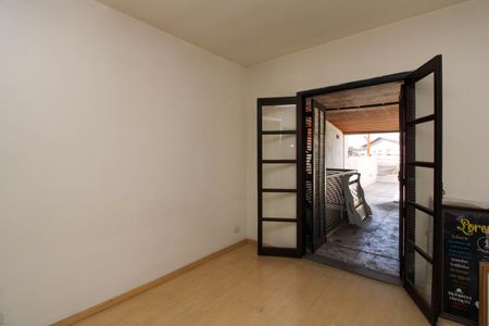 Casa à venda com 2147483650m², 2 quartos e 2 vagas Casa à venda com 2147483650m², 2 quartos e 2 vagasQuarto 2