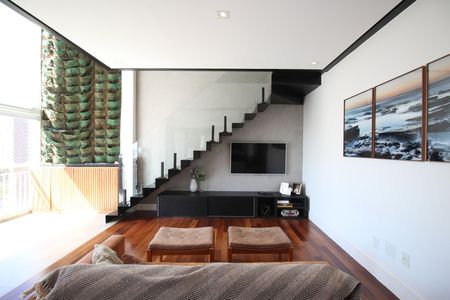 Apartamento para alugar com 4 quartos, 170m² em Vila Suzana, São Paulo
