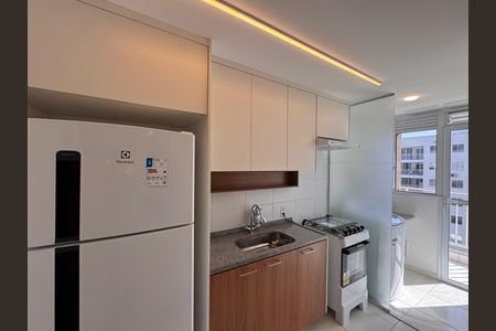 Apartamento para alugar com 53m², 2 quartos e 1 vaga Apartamento para alugar com 53m², 2 quartos e 1 vagaCozinha e Área de Serviço