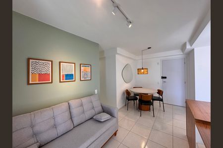 Sala de apartamento para alugar com 2 quartos, 53m² em Barra Olímpica, Rio de Janeiro