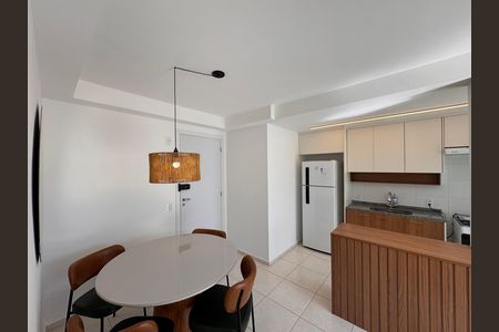 Sala de apartamento para alugar com 2 quartos, 53m² em Barra Olímpica, Rio de Janeiro