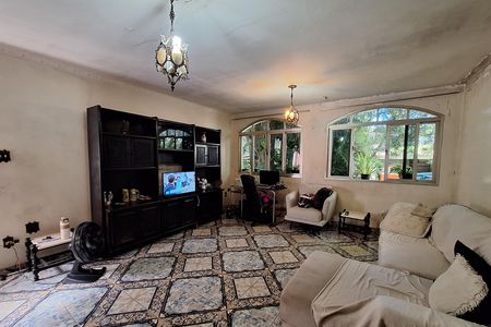 Casa à venda com 3 quartos, 500m² em Campestre, Santo André
