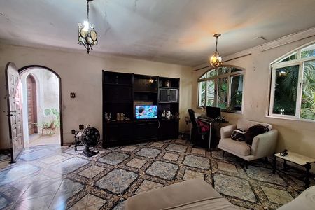 Sala  de casa à venda com 3 quartos, 500m² em Campestre, Santo André