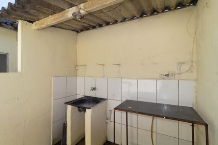 Área de Serviço de casa para alugar com 1 quarto, 60m² em Vila Margarida, São Paulo