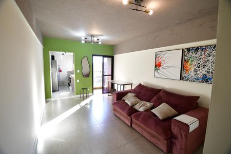 Sala de apartamento para alugar com 1 quarto, 72m² em Centro, Campinas