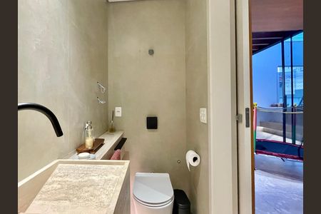 Apartamento para alugar com 3 quartos, 150m² em Carmo, Belo Horizonte