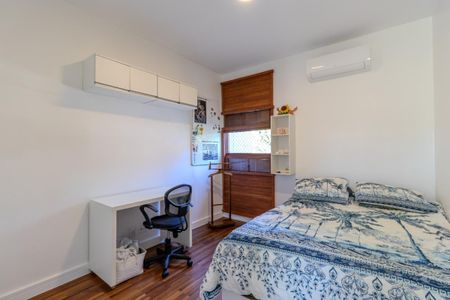 Casa à venda com 3 quartos, 152m² em Santo Amaro, São Paulo