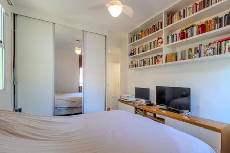 Casa à venda com 3 quartos, 152m² em Santo Amaro, São Paulo
