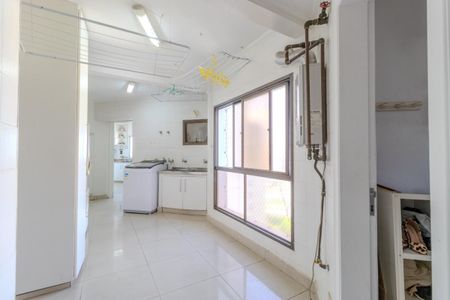 Apartamento à venda com 4 quartos, 290m² em Real Parque, São Paulo