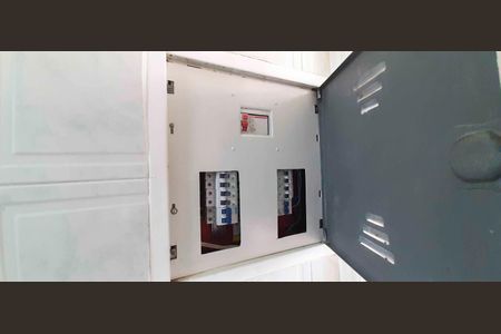 Apartamento à venda com 55m², 2 quartos e 1 vaga Apartamento à venda com 55m², 2 quartos e 1 vagaQuadro de Luz