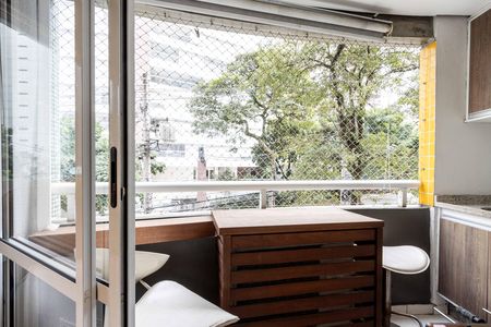 Apartamento à venda com 125m², 3 quartos e 2 vagasVaranda
