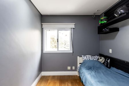 Apartamento à venda com 125m², 3 quartos e 2 vagasQuarto 2