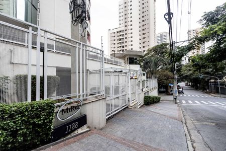 Apartamento à venda com 125m², 3 quartos e 2 vagasFachada do Condomínio