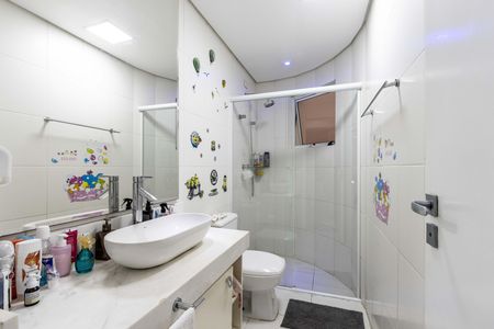 Apartamento à venda com 125m², 3 quartos e 2 vagasBanheiro do Corredor