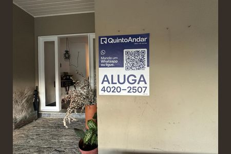 Fachada de casa de condomínio para alugar com 4 quartos, 500m² em Alphaville Residencial Um, Barueri