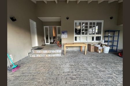 Garagem de casa de condomínio para alugar com 4 quartos, 500m² em Alphaville Residencial Um, Barueri