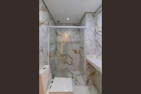 Banheiro de kitnet/studio à venda com 0 quarto, 39m² em Vila Camargos, Guarulhos