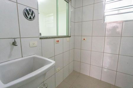 Casa à venda com 250m², 4 quartos e 2 vagas Casa à venda com 250m², 4 quartos e 2 vagasÁrea de serviço