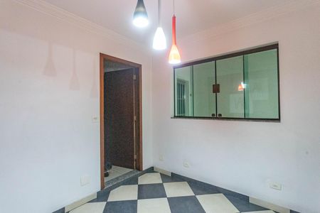 Casa à venda com 250m², 4 quartos e 2 vagas Casa à venda com 250m², 4 quartos e 2 vagasSala de jantar