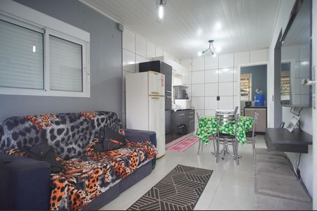 Casa à venda com 2 quartos, 74m² em Petrópolis, Novo Hamburgo